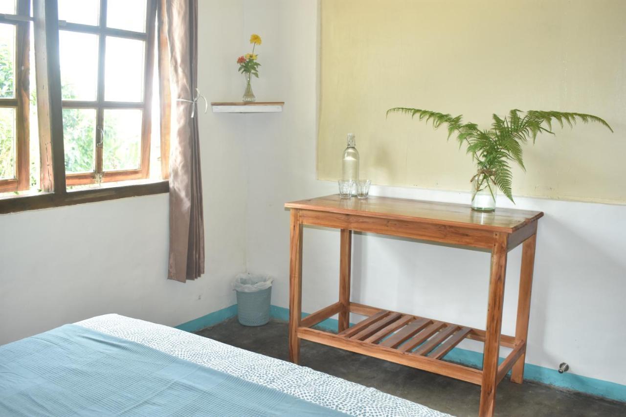 Mama'S Homestay Ruteng Bagian luar foto