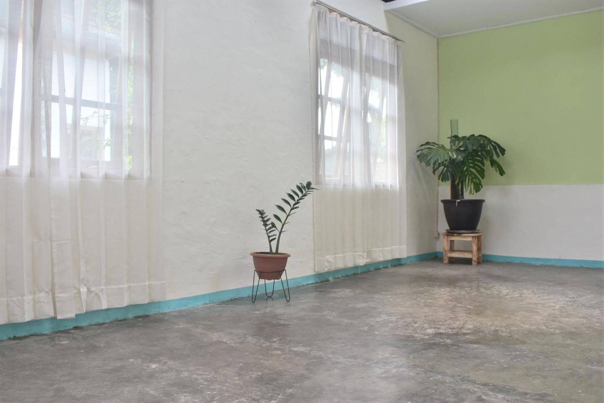 Mama'S Homestay Ruteng Bagian luar foto