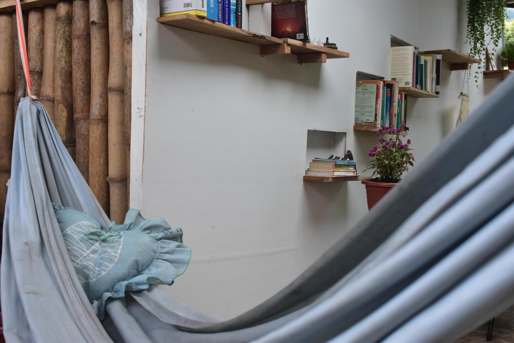 Mama'S Homestay Ruteng Bagian luar foto